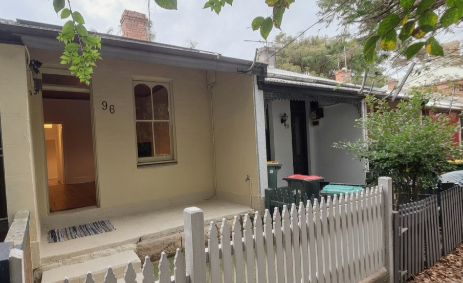 Charming Victorian Terrace in quiet loacation